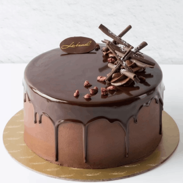 Classic Chocolate Cake - Image 5